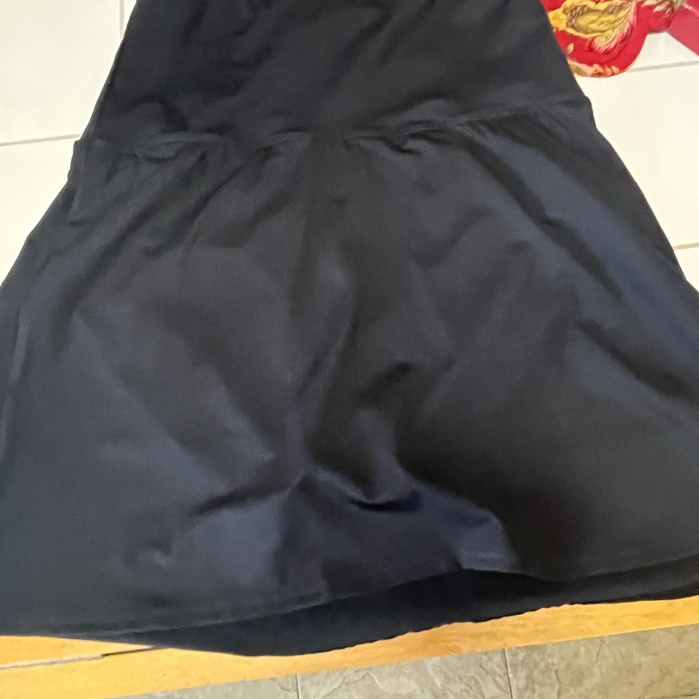 Black Lands End size small skort